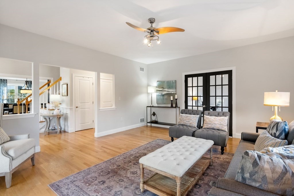 3 Stone Crossing Way