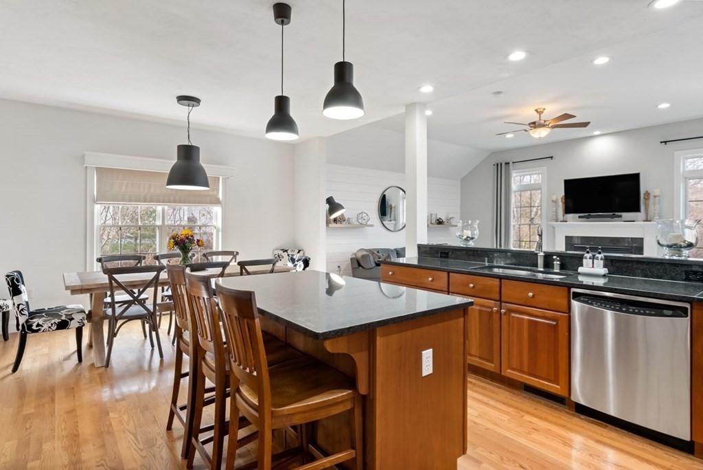 3 Stone Crossing Way