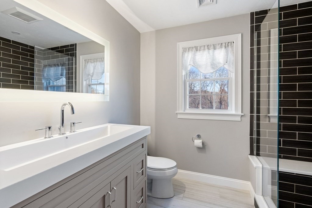 3 Stone Crossing Way