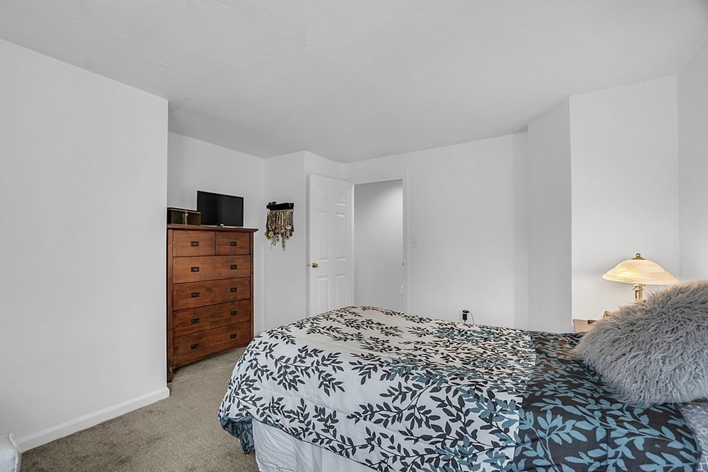 18 Powder Hill Way # 18