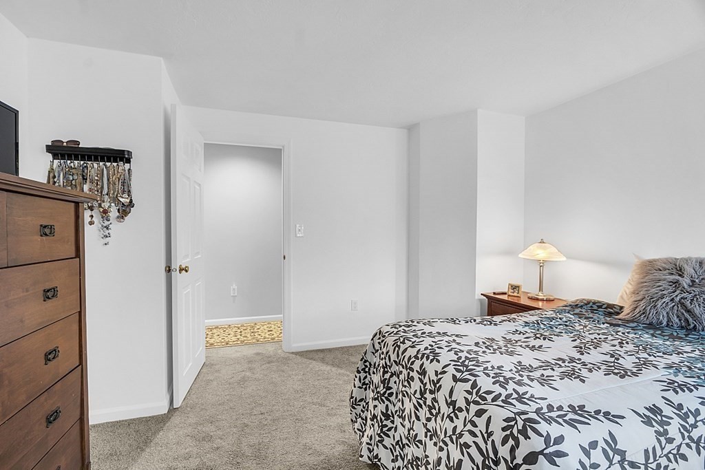 18 Powder Hill Way # 18