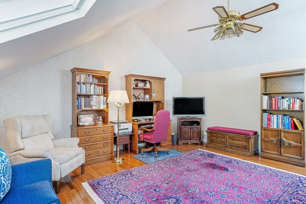 849 Boston Post Rd E # 3E