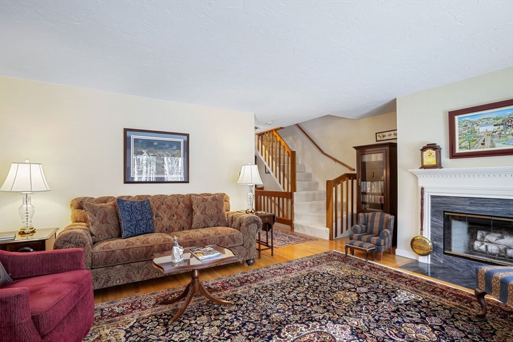 849 Boston Post Rd E # 3E