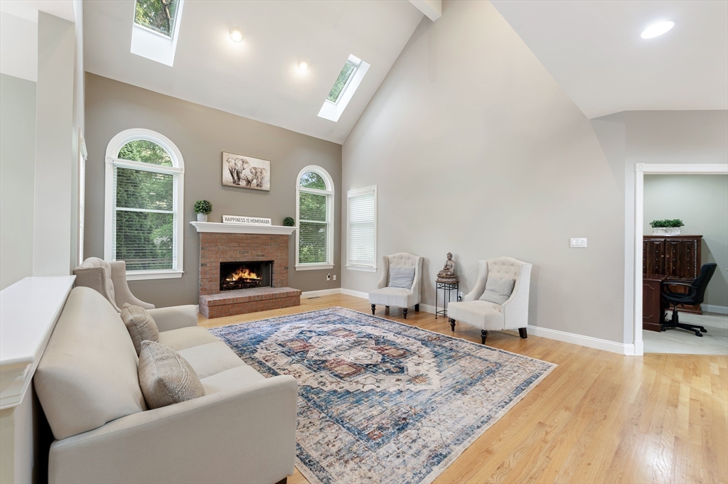 138 Fairview St