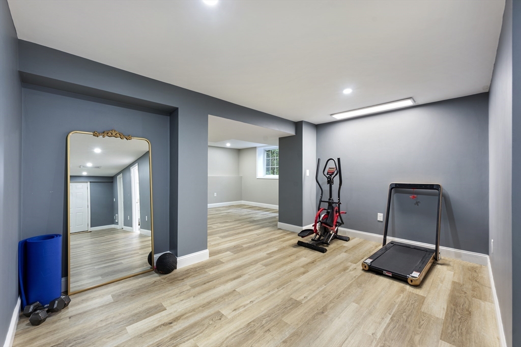 138 Fairview St