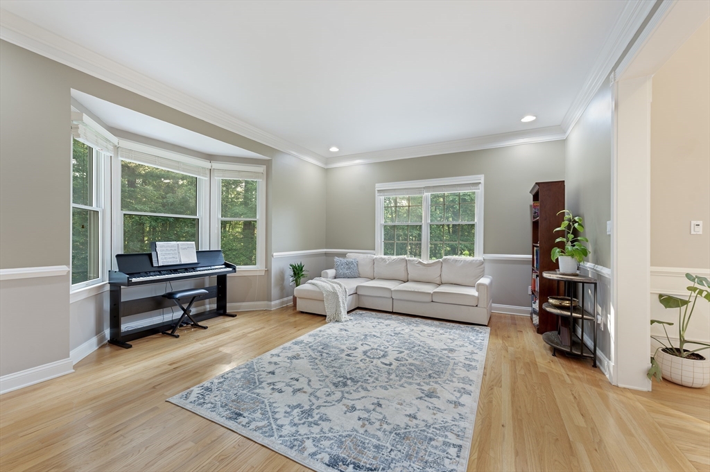 138 Fairview St