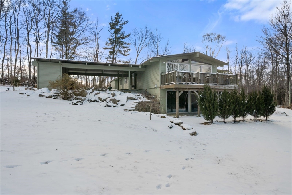 15 Westview Dr