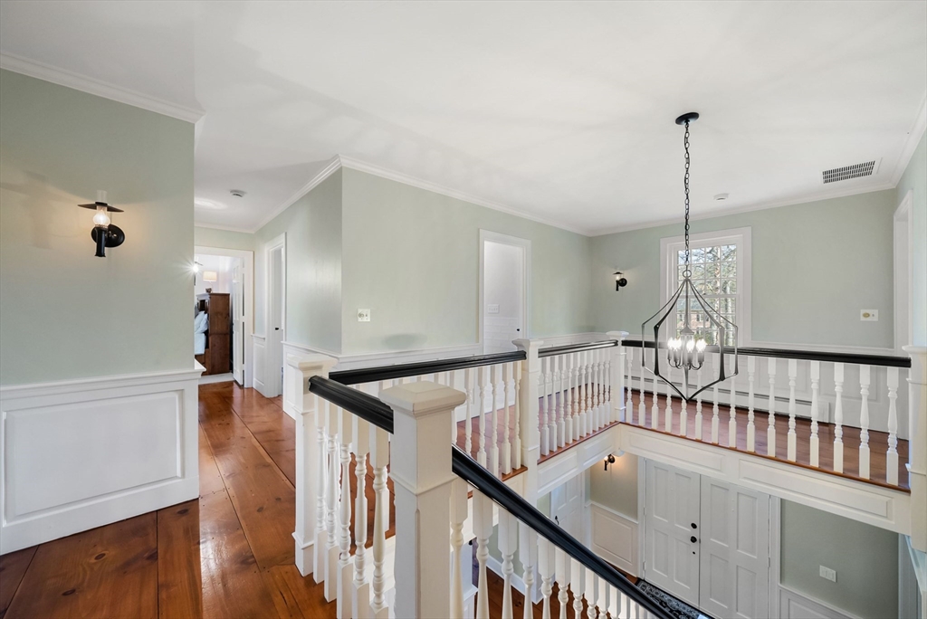 23 Old Farm Rd