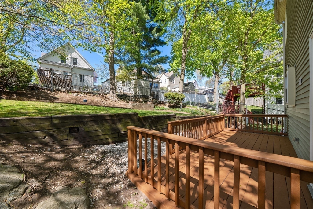 20 Elson Rd