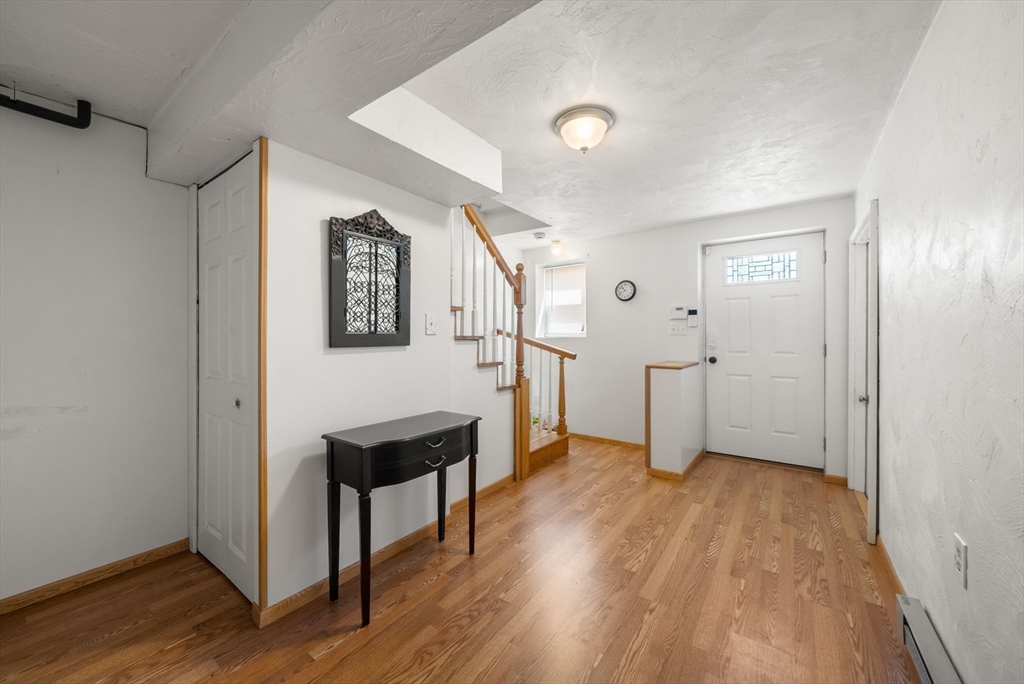 20 Elson Rd
