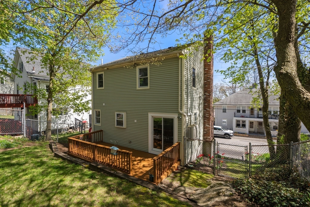 20 Elson Rd