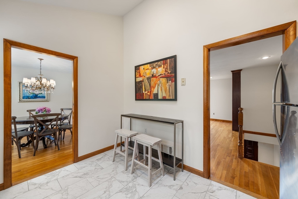 31 Lanewood Ave