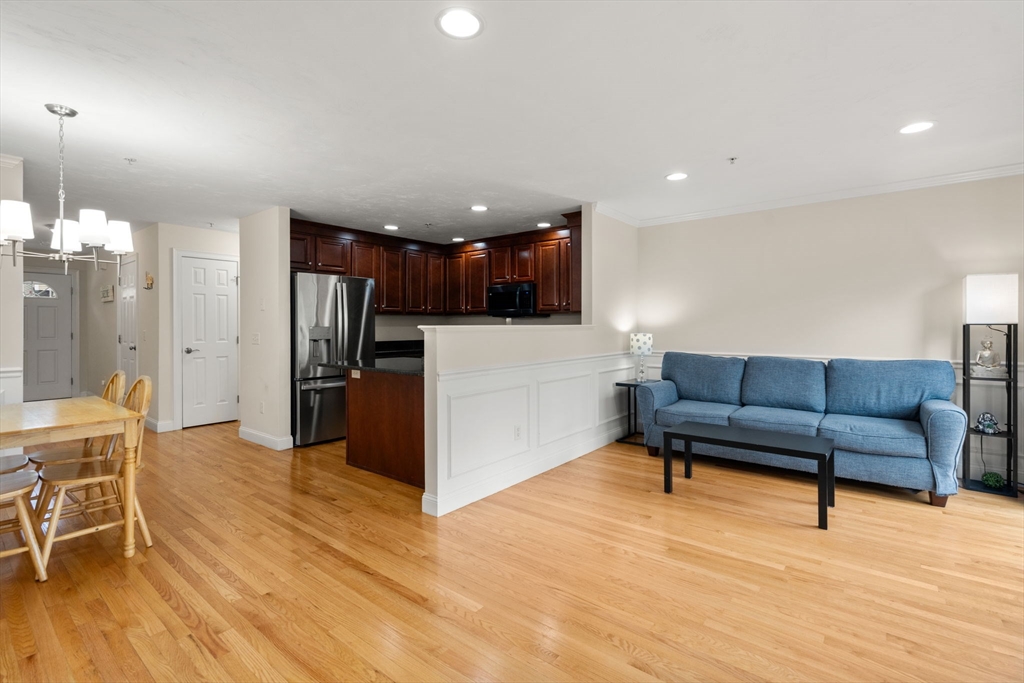 6 Azalea Ln # 6