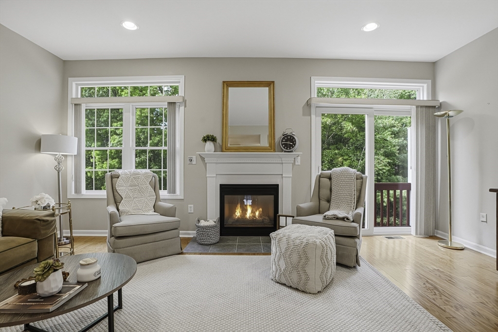9 Robert Cir # 9