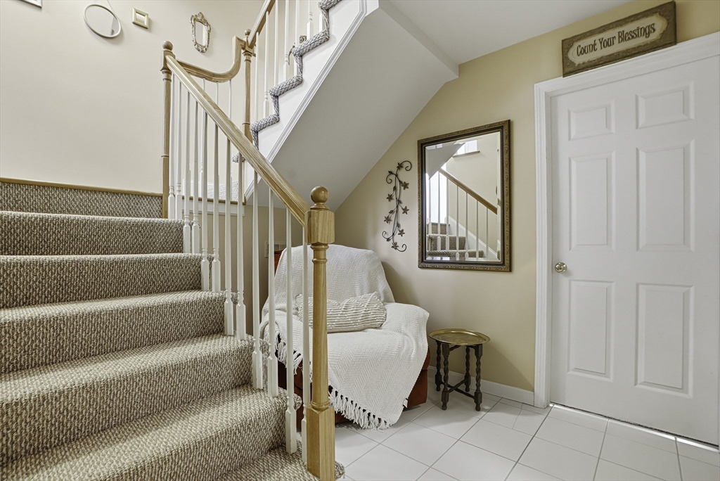 9 Robert Cir # 9
