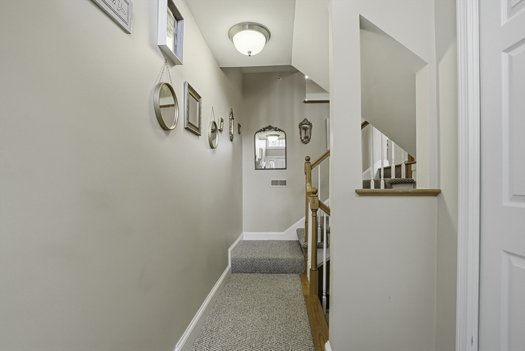 9 Robert Cir # 9