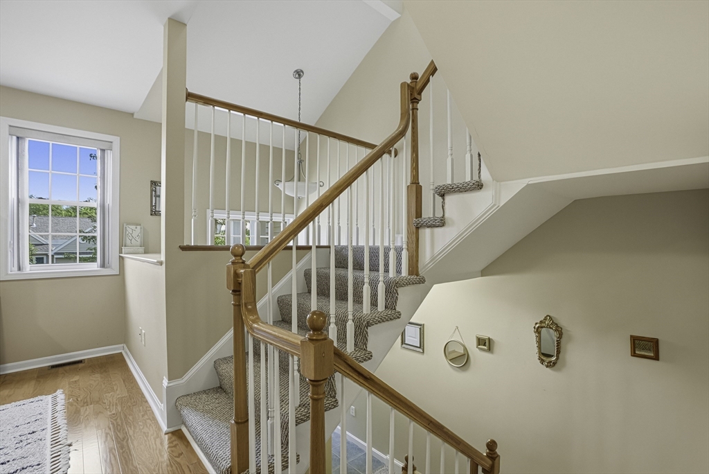 9 Robert Cir # 9