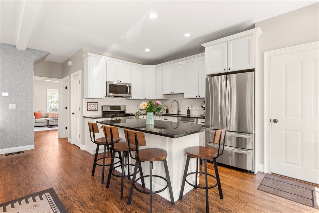 3 Beverly Rd