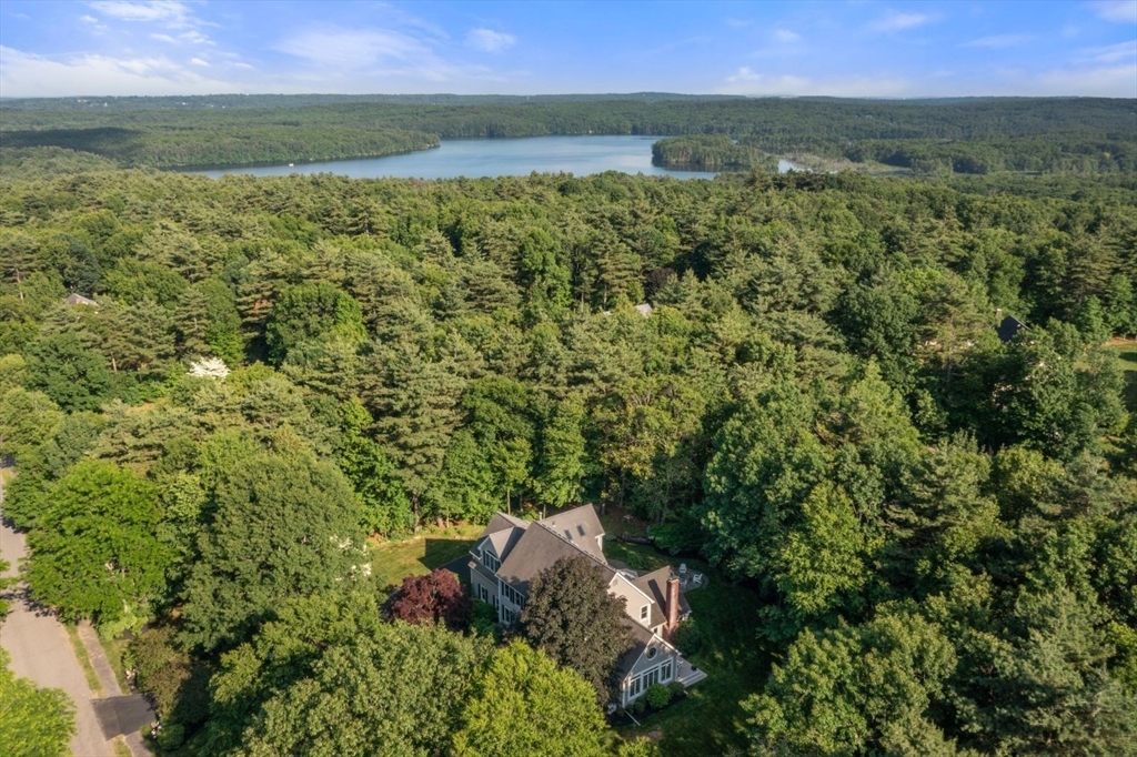 23 Longwood Dr