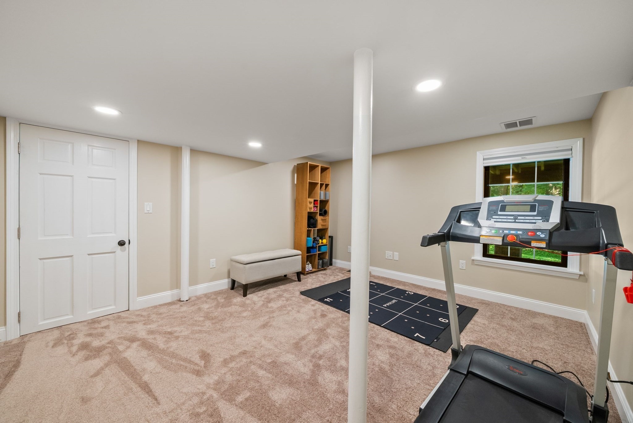 23 Falcon Ridge Dr