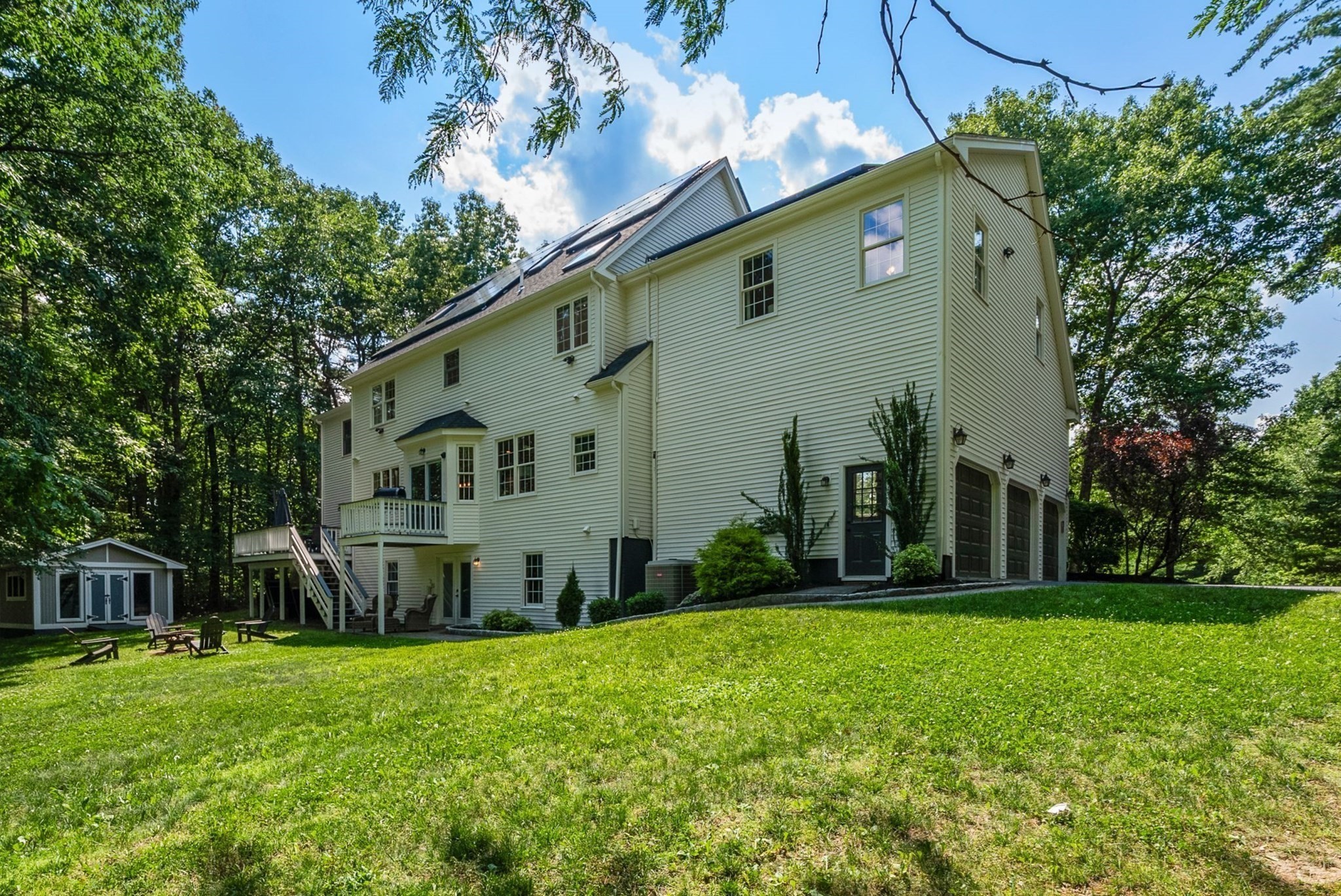 23 Falcon Ridge Dr