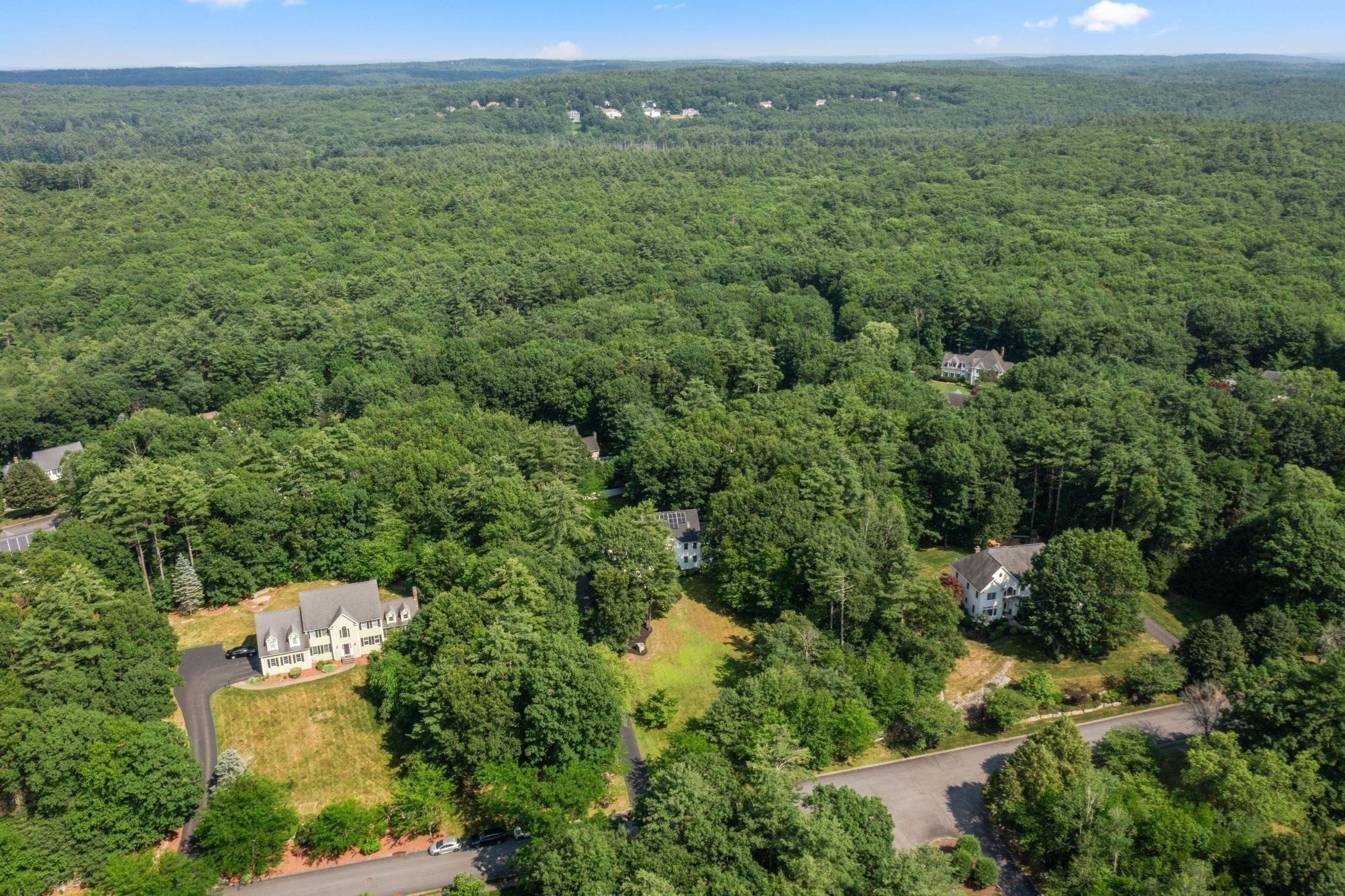 23 Falcon Ridge Dr