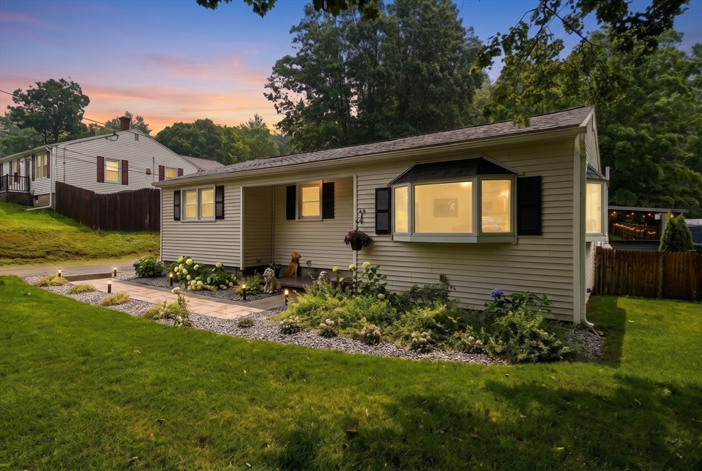 44 Depot Rd