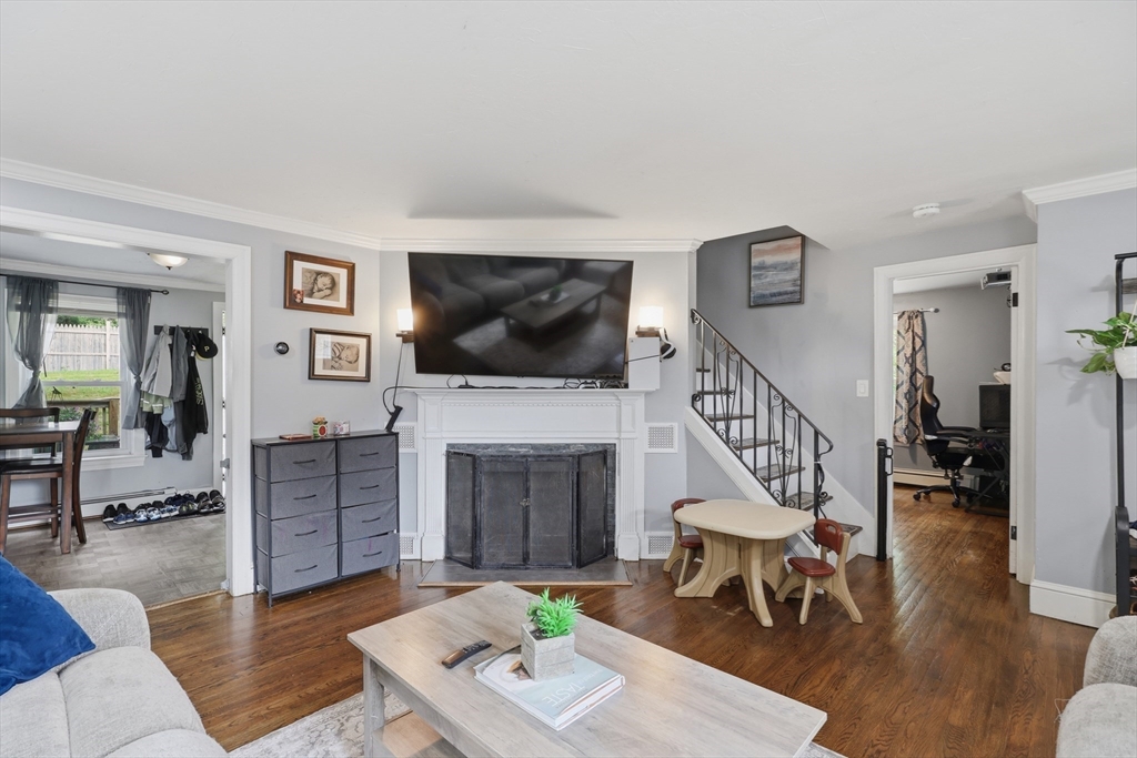 84 Southbridge Rd