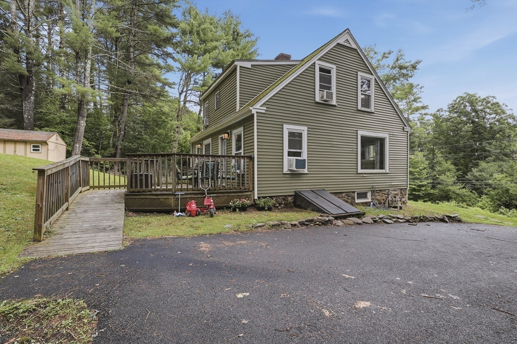 84 Southbridge Rd