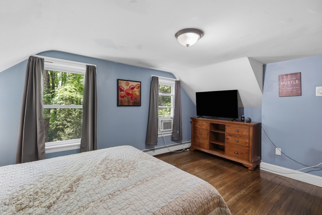 84 Southbridge Rd