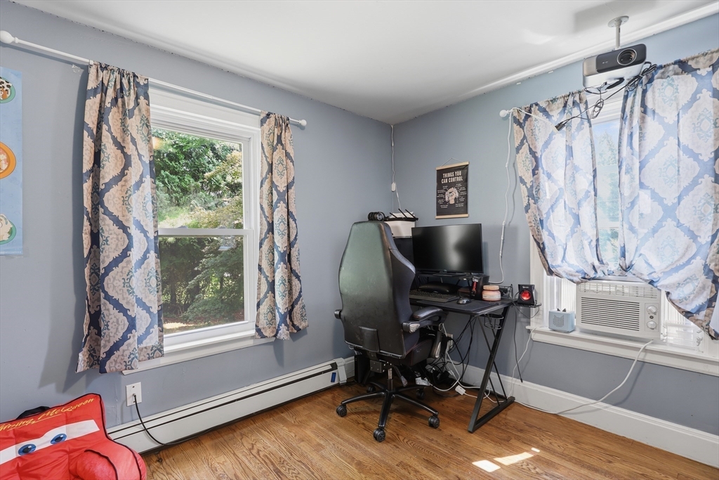84 Southbridge Rd