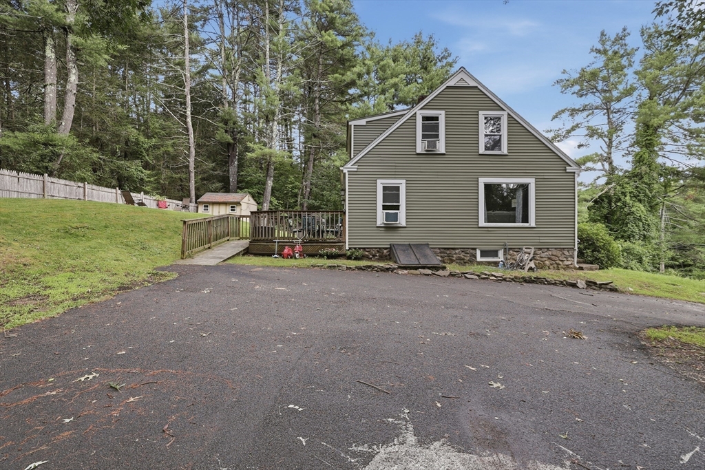 84 Southbridge Rd