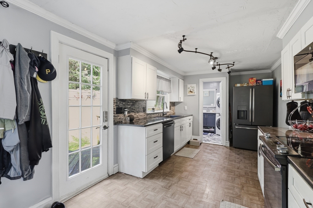 84 Southbridge Rd