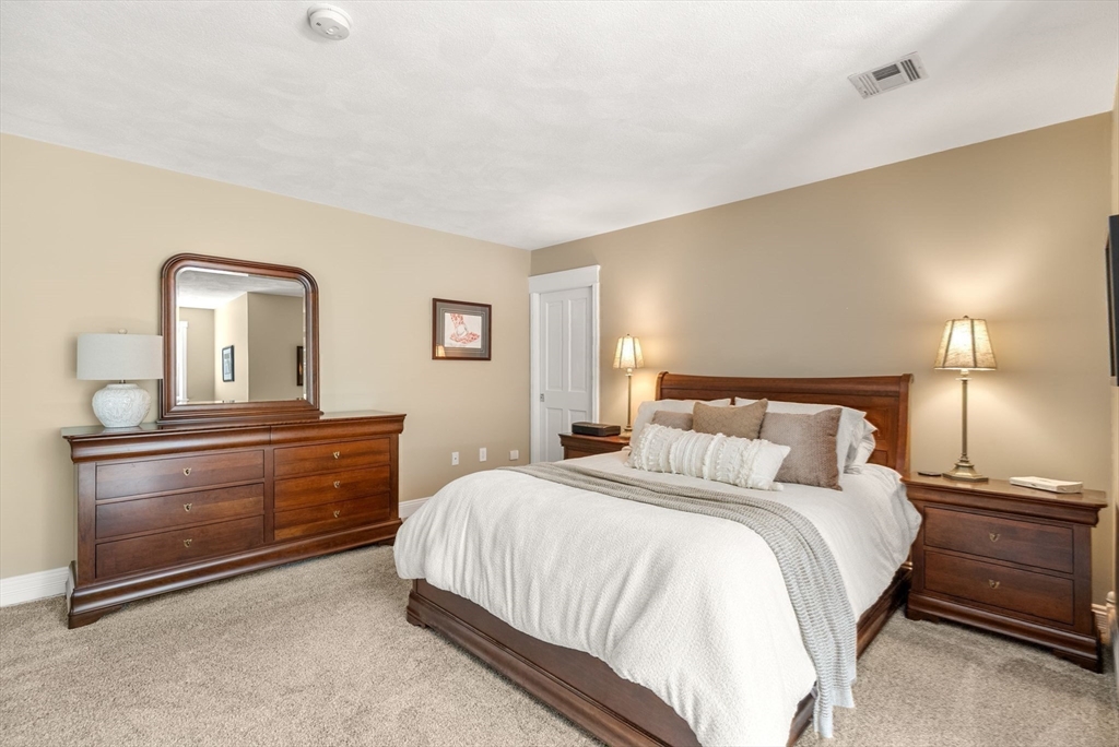 5 Queen Anne Rd
