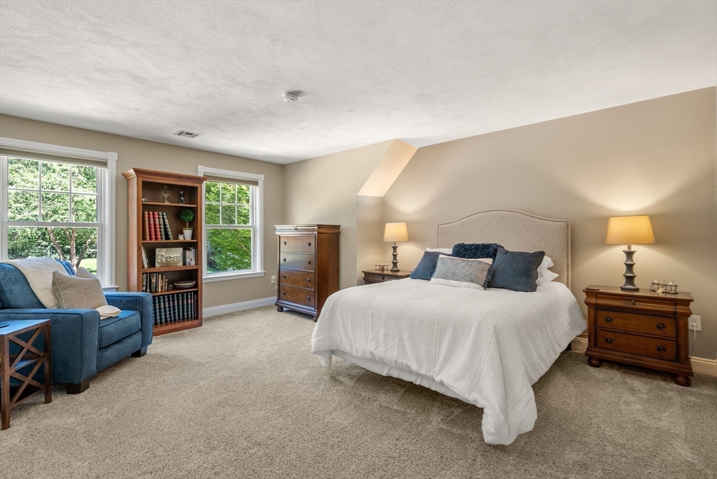 5 Queen Anne Rd