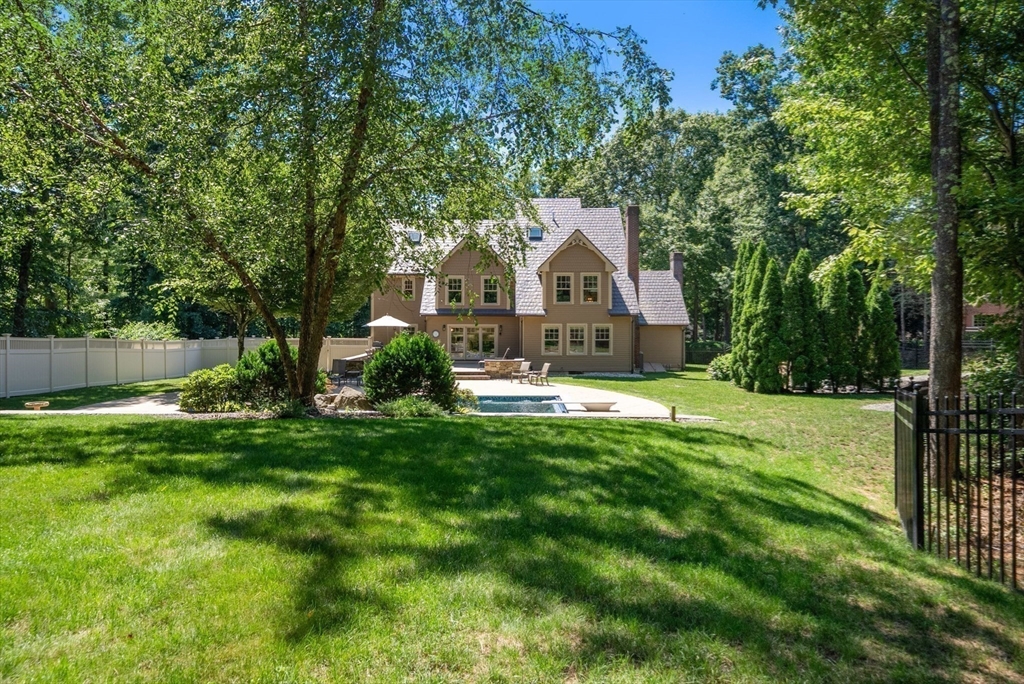 5 Queen Anne Rd