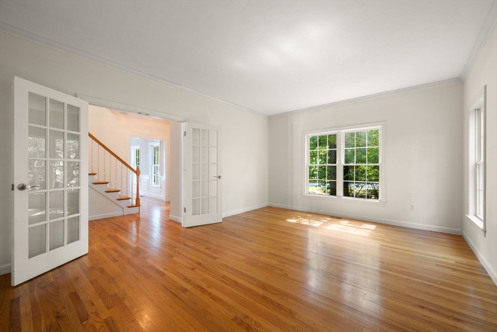 12 Rocky Woods Rd