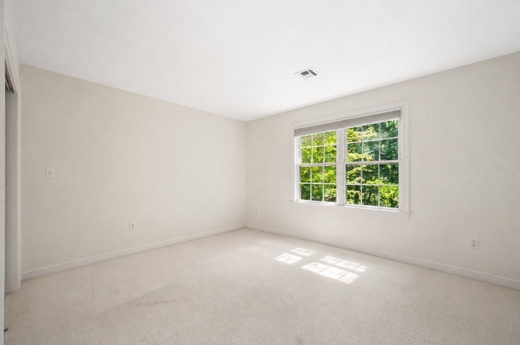 12 Rocky Woods Rd