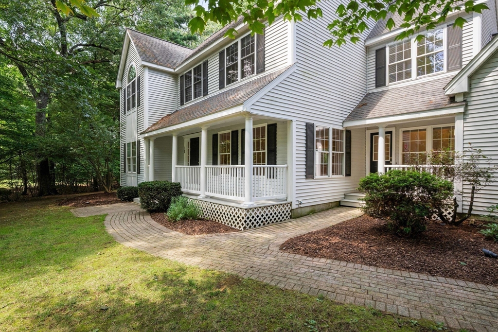 12 Rocky Woods Rd