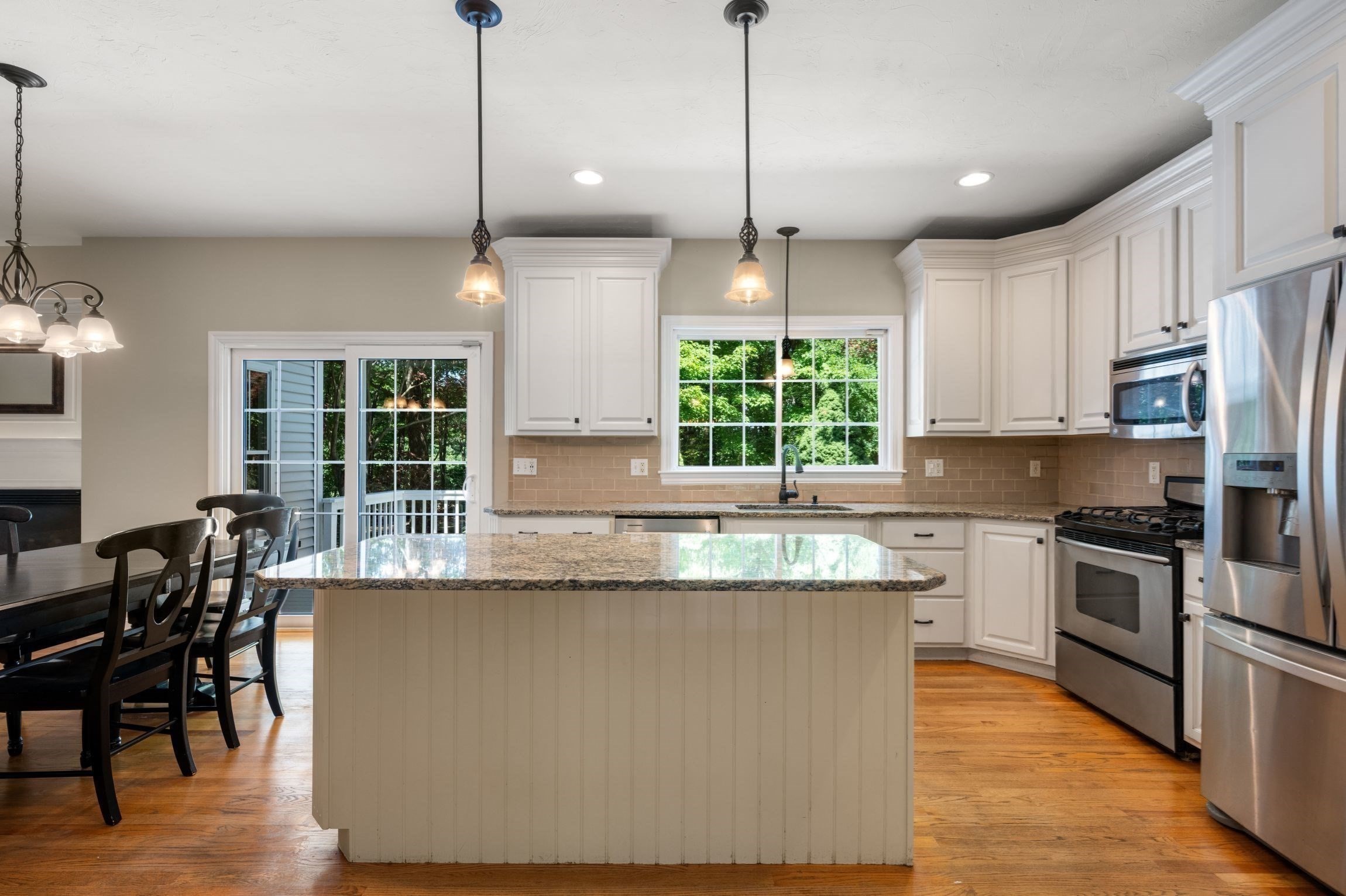 12 Rocky Woods Rd