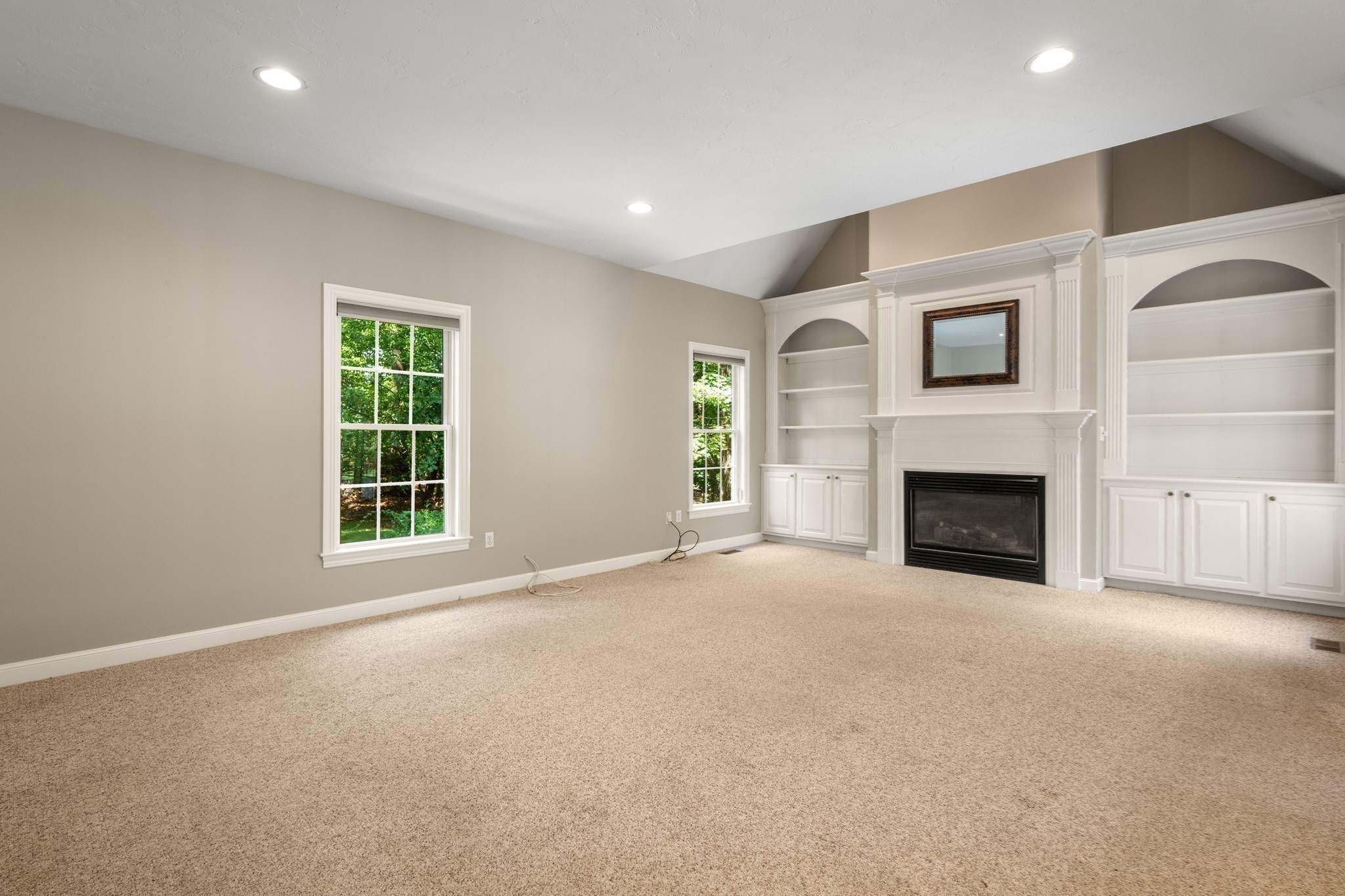 12 Rocky Woods Rd