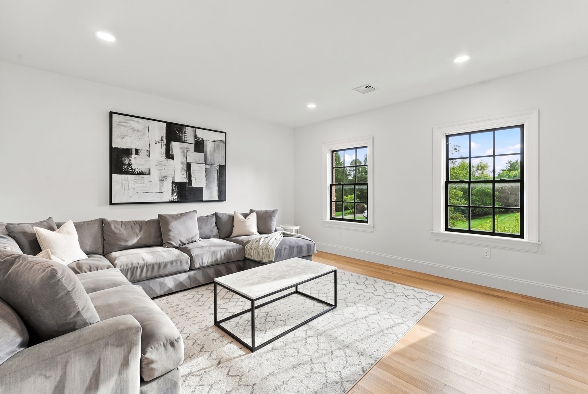 3 Wyndemere Dr