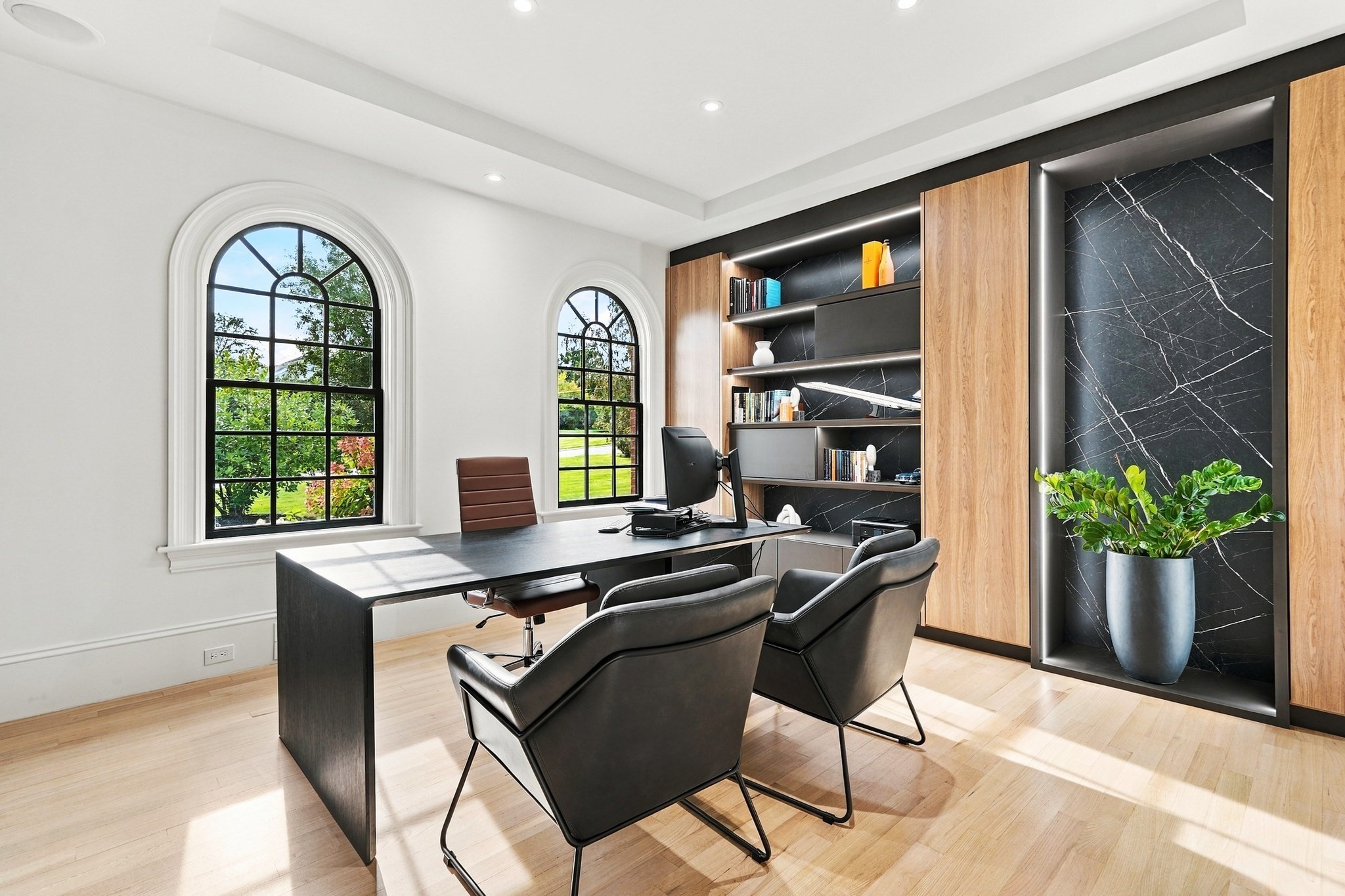 3 Wyndemere Dr