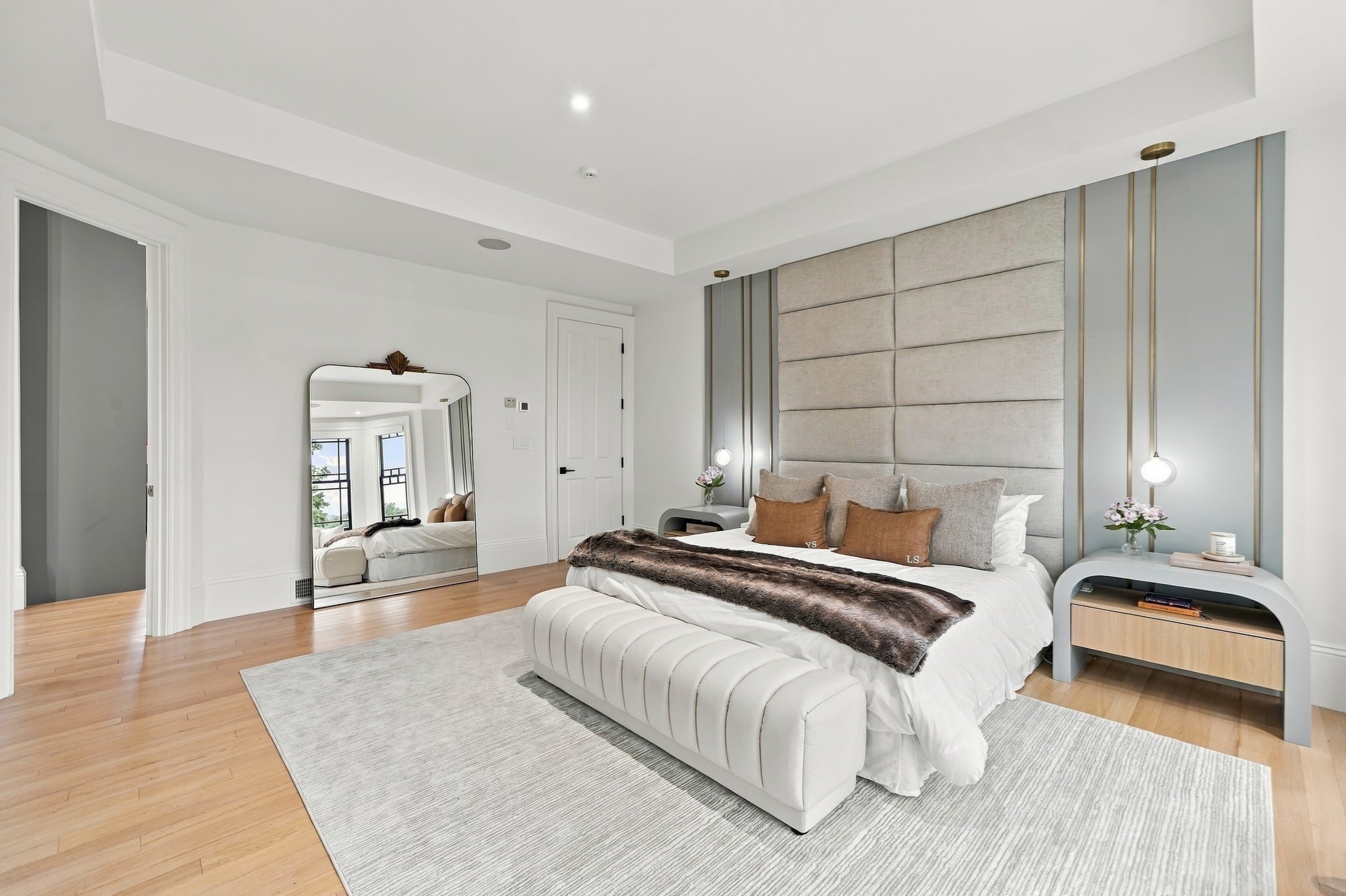 3 Wyndemere Dr