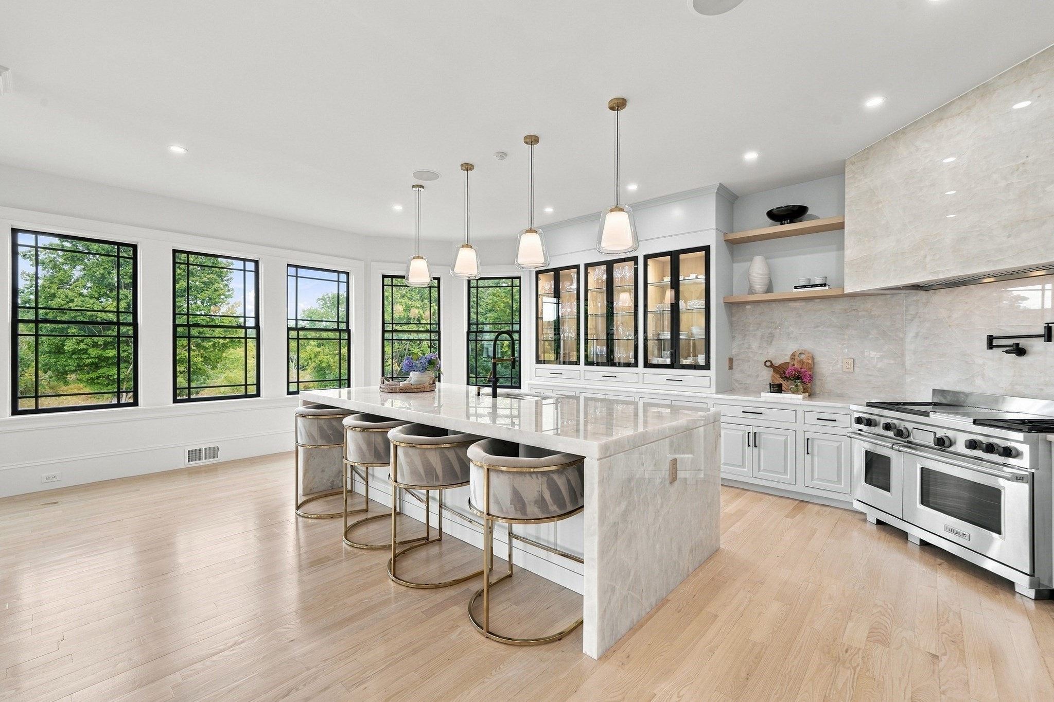 3 Wyndemere Dr