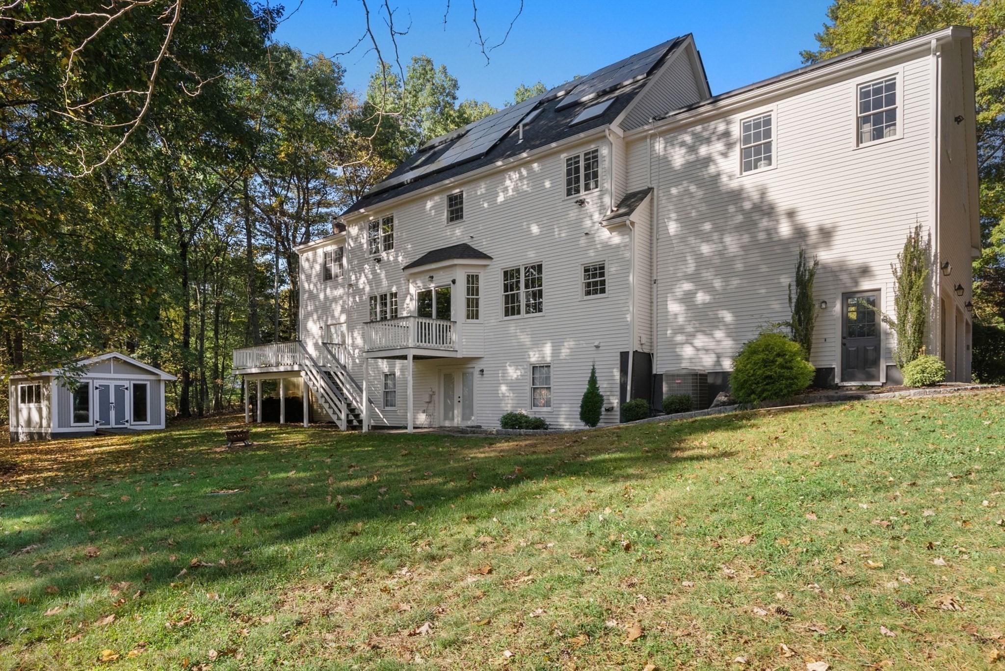 23 Falcon Ridge Dr