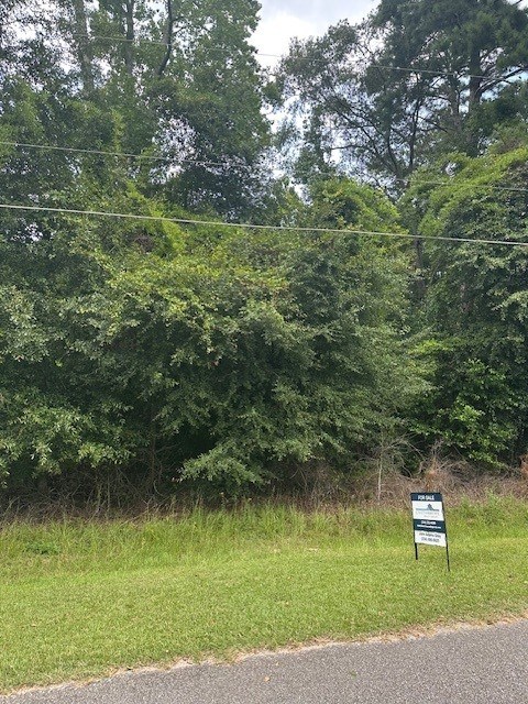 Lot 5 Woodlawn Dr.
