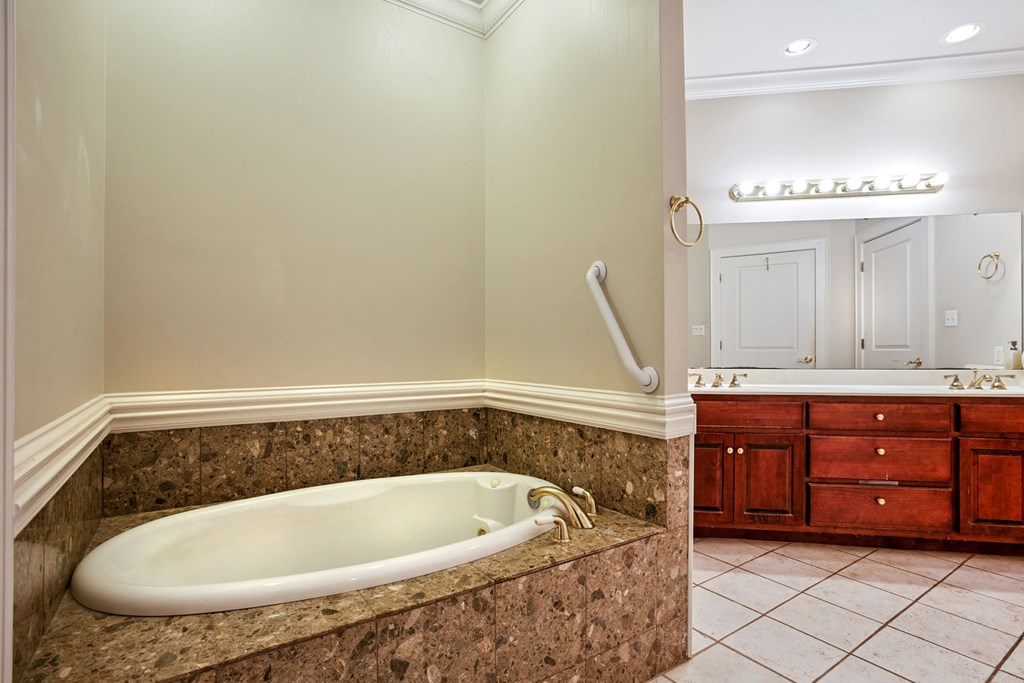 183 Tanglewood Trail