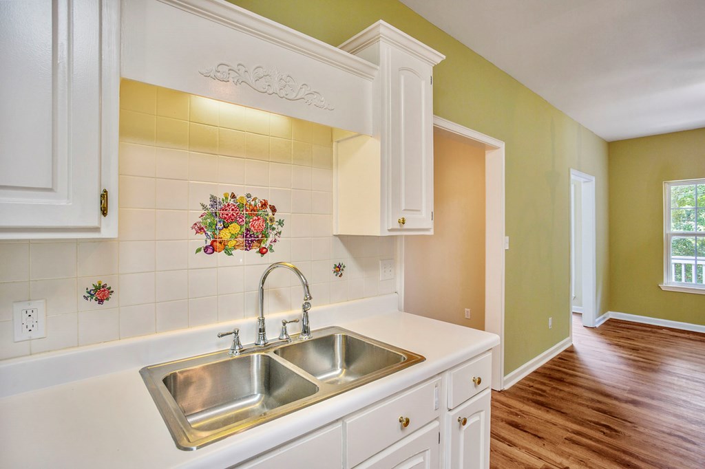 271 Woodlawn Drive
