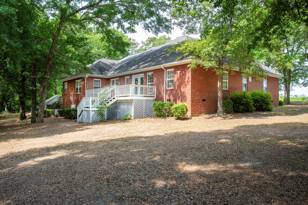 271 Woodlawn Drive